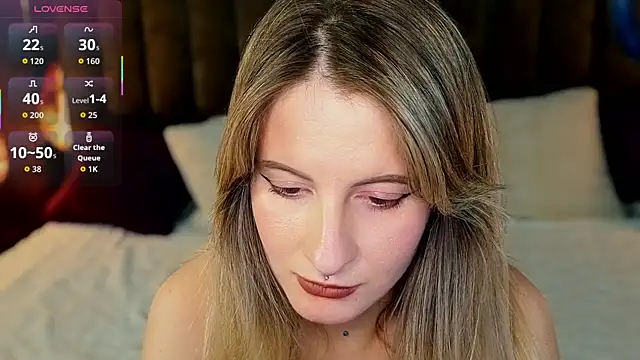 Chat +18 de Daryana_Gray ao vivo