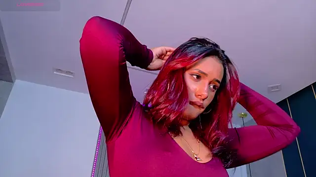 DollyBrowncc Adlı Modelin Canlı XXX Sohbeti