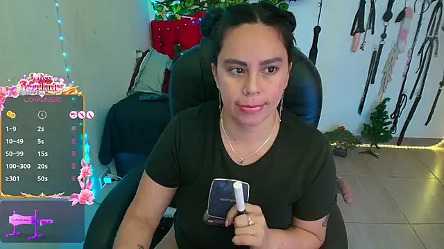 Chat +18 de elektra_32 ao vivo