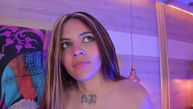 Czat XXX na żywo – Cori_Paige