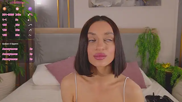 AdoraCortes Live XXX Chat