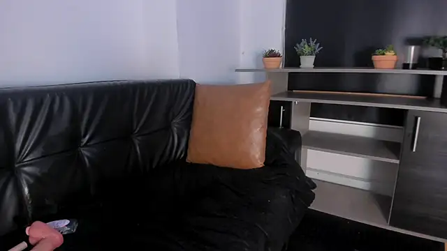 XXX chat uživo modela Desire_mature