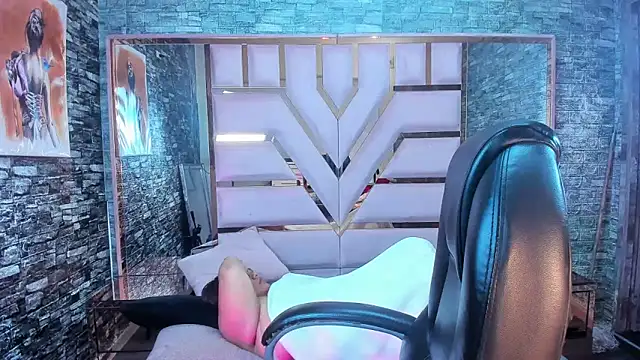 Chat +18 de Shara_Oz ao vivo