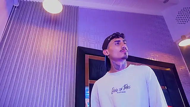 Dark_Eros_'s Live XXX Chat