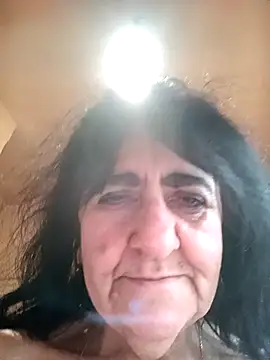 Chat +18 de Lovely_Lori ao vivo