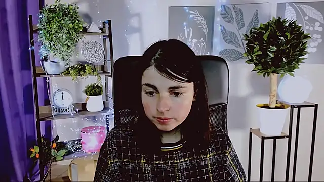 Chat +18 de MartaEdams ao vivo