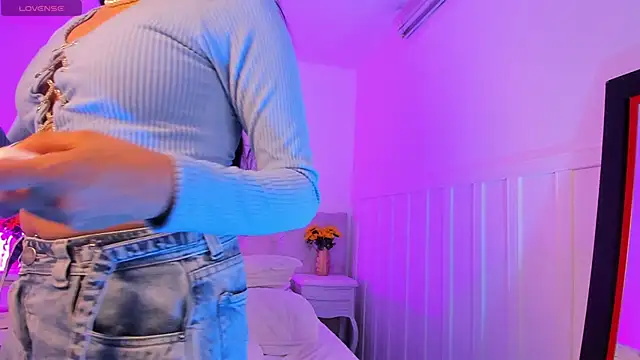 Chat +18 de Little_Lexyy ao vivo