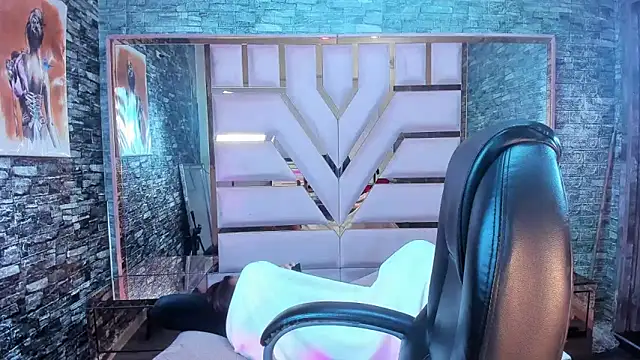 Chat +18 de Shara_Oz ao vivo