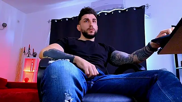 Chat XXX ao vivo de MightyAaron66