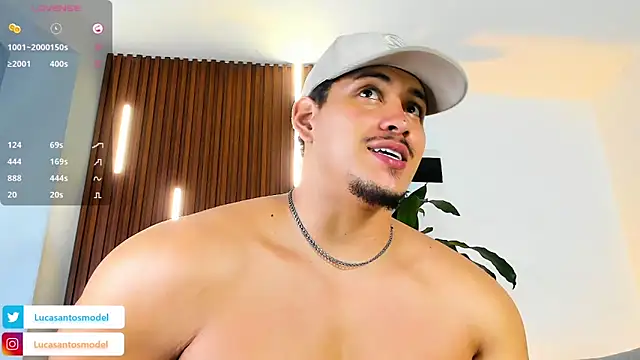 Chatroom XXX en direct de lucasanto_