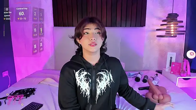 Pokazy przed kamerką – Creamy_Angelo