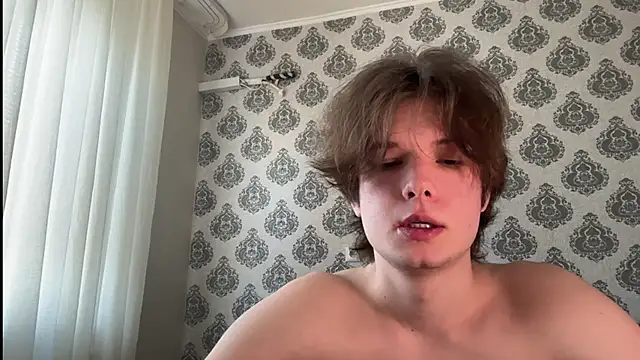 Show modela tomasdickpick na web-kameri