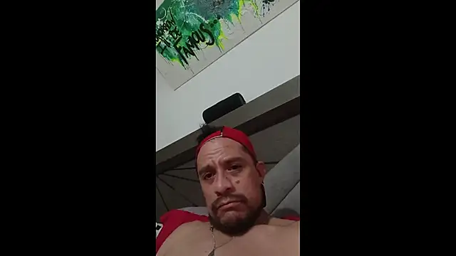 عرض كام SwirledMonogamy