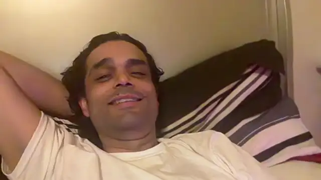 Chat +18 de KungFuPanda001 ao vivo