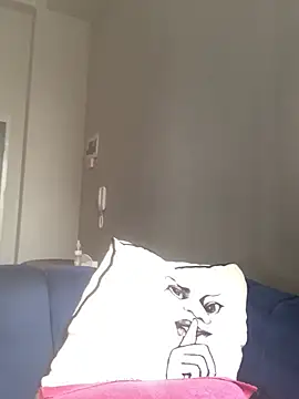 CurveysinaaのライブXXXチャット