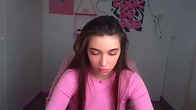 Chat +18 de NikaMystic ao vivo