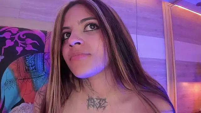 Cori_Paige Live XXX-chat