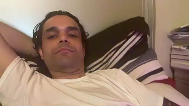 KungFuPanda001: διαδικτυακό σόου στην κάμερα