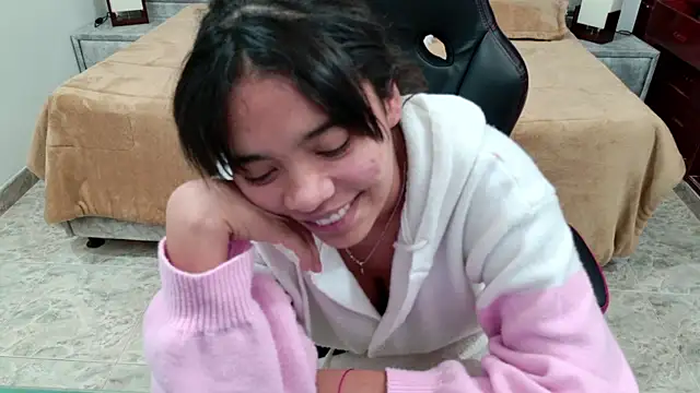 laureentt_ Live XXX-Chat