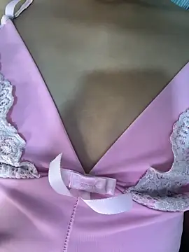 Chat +18 de magrinha_hot ao vivo