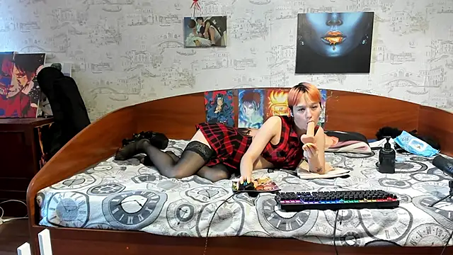 Chat +18 de KagamiTayga ao vivo