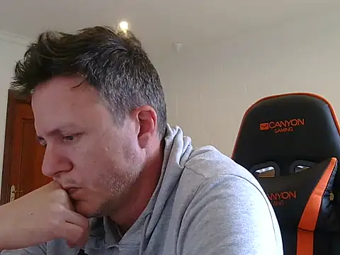 TroyDieselXXX Webcam Show