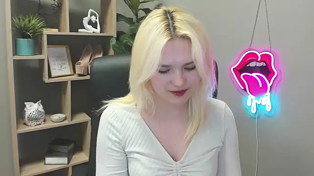 SweetLilyxo live XXX chat