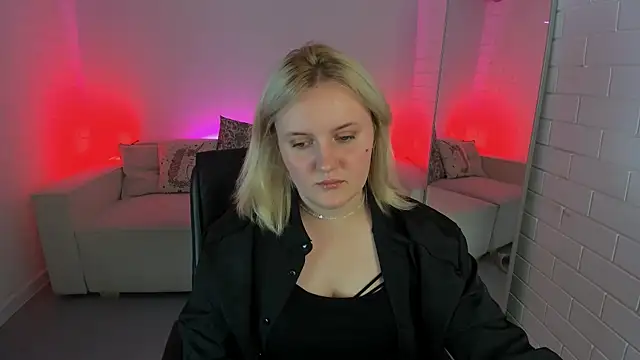 KathyBriggsn Live XXX chat