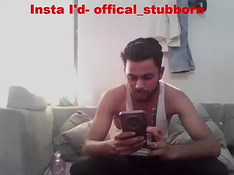 Chat XXX ao vivo de Stubborndesiboy
