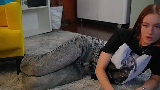 โชว์เว็บแคมของ AlvaCatterton