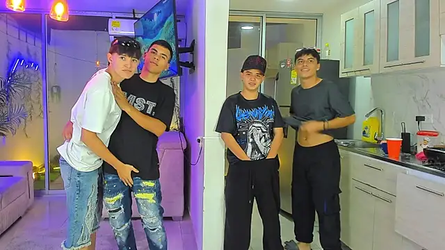 Show de Houseofwarrios na webcam