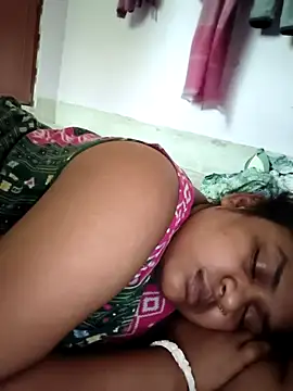 Deborbhavi222's Live XXX Chat