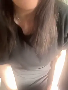 Siren__xxx Adlı Modelin Web Kamerası Şovu