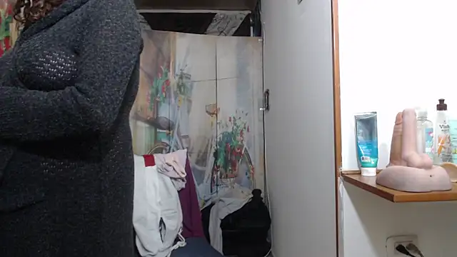 curly_greeneyed লাইভ XXX চ্যাট