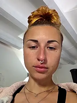 แชท XXX สดของ kylie_blck