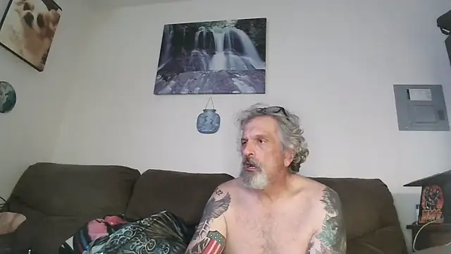 Victoria121565Harley Show in webcam