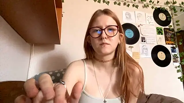 Онлайн чат XXX LaureenVielma