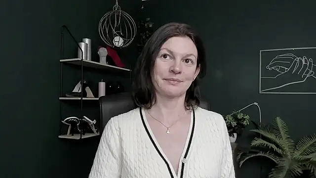 VivianWILD 现场XXX聊天