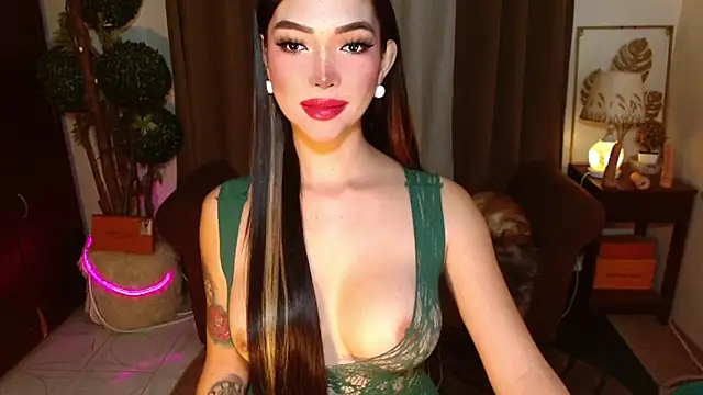 MouthWatering_Ayesha Webcamshow