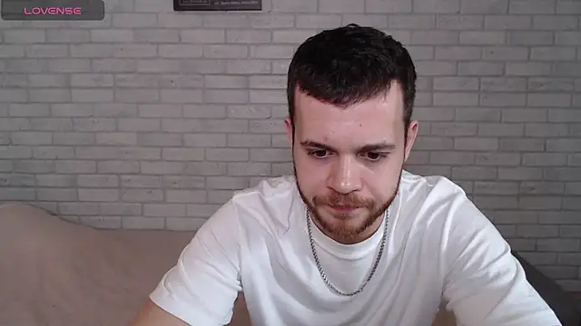 Czat XXX na żywo – Alexxx_horny