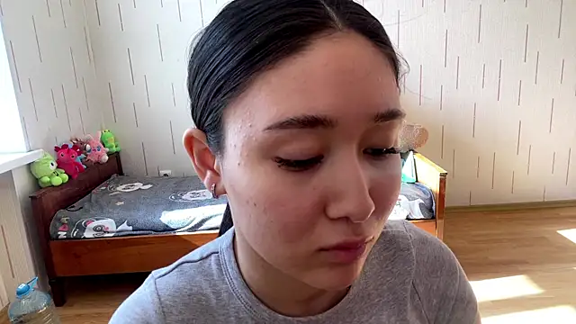 แชท XXX สดของ YourMiIa