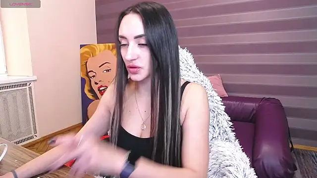 JenniferStone Chat XXX in diretta