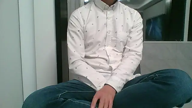 nole_china7 Adlı Modelin Canlı XXX Sohbeti