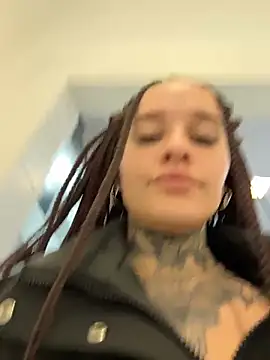 KishaMur Live XXX Chat