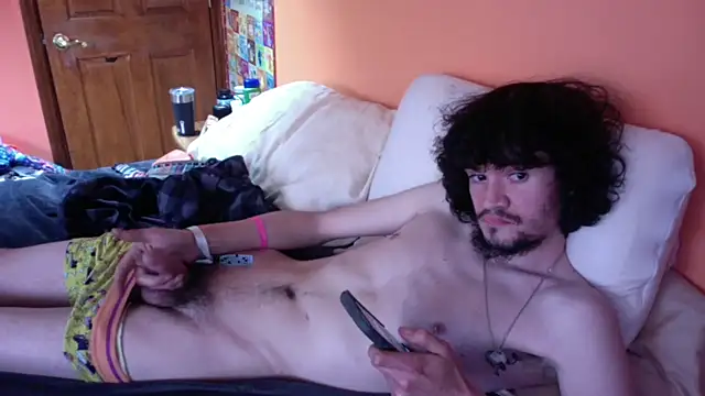 Teddy4420: онлайн-секс-чат