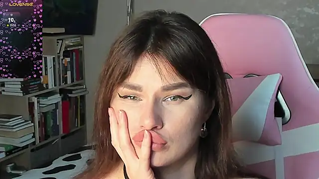 bbJ_one Adlı Modelin Canlı XXX Sohbeti