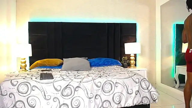 SkylerBigxxx Adlı Modelin Web Kamerası Şovu