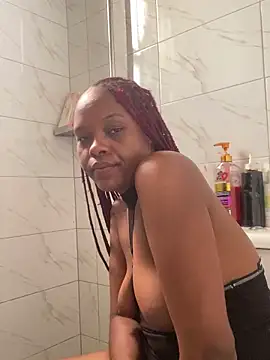 Dellah27 Chat XXX in diretta