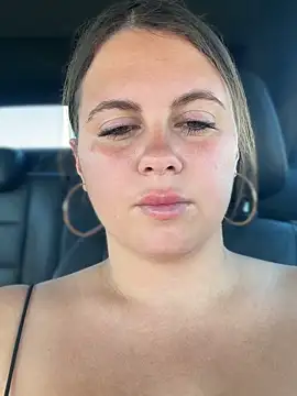 Czat XXX na żywo – Samantha_official