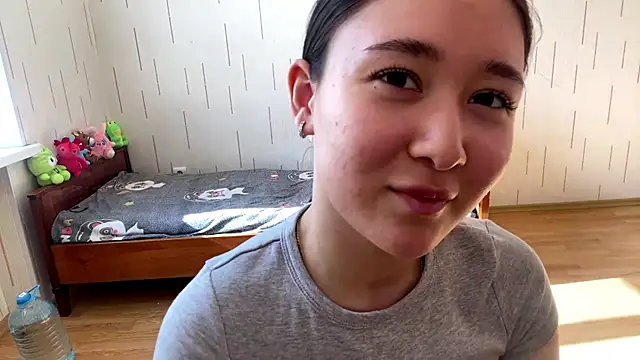 YourMiIa Live XXX Chat